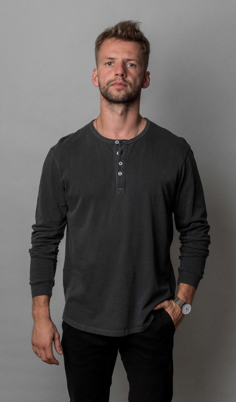 Henley - Washed Black