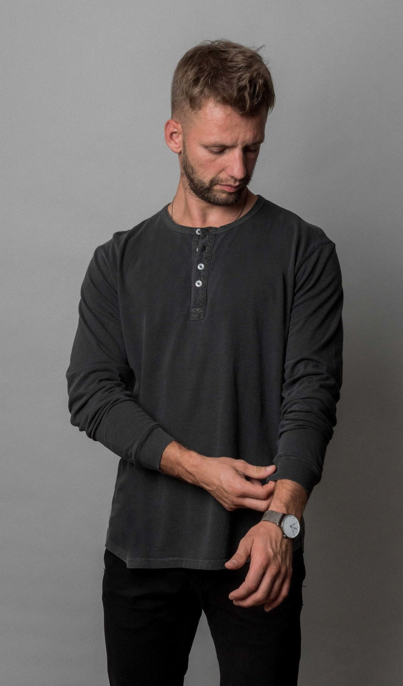 Henley - Washed Black