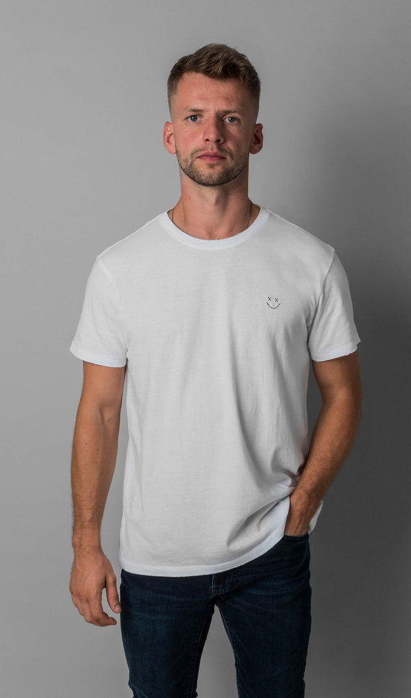 Basic Tee - Smiley White